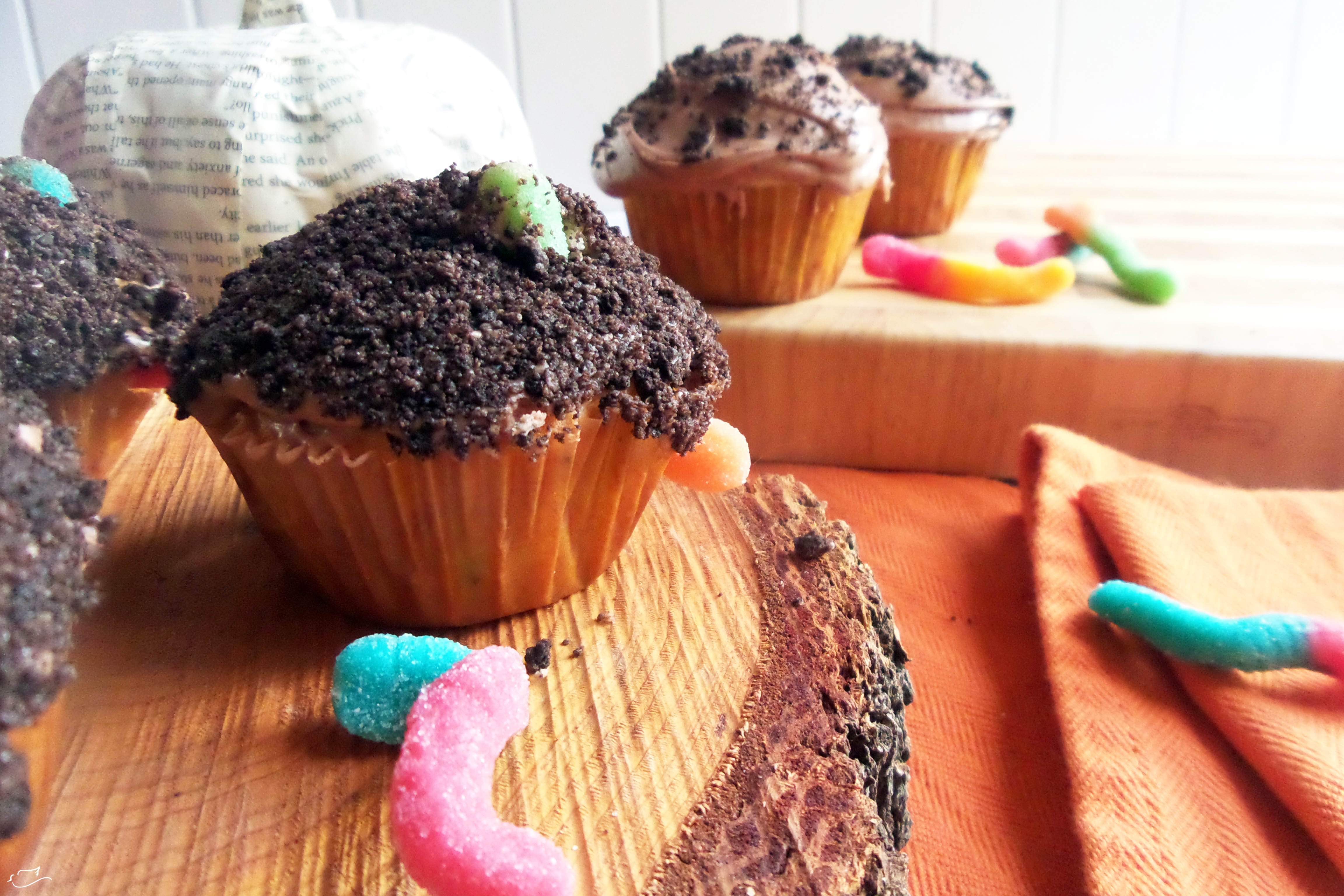 chocolate almond buttercream Little Dove Blog