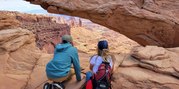 The view from Mesa Arch is an easy hike with kids. Canyonlands National Park with kids.